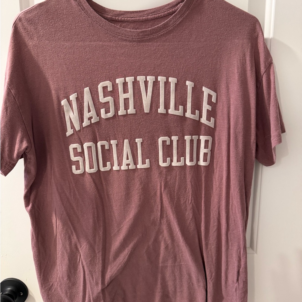 Abercrombie & Fitch Pink Short Sleeve Tee